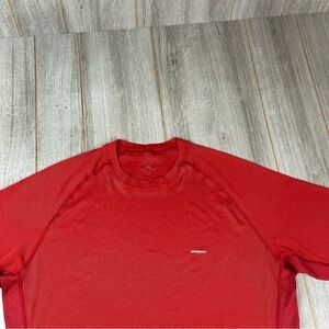 Patagonia Base Layer T-Shirt Men’s XL Ragland Sleeve USA Made Red